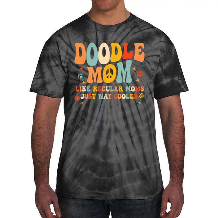 Retro Groovy It's Me The Cool Doodle Mom Gift Tie-Dye T-Shirt