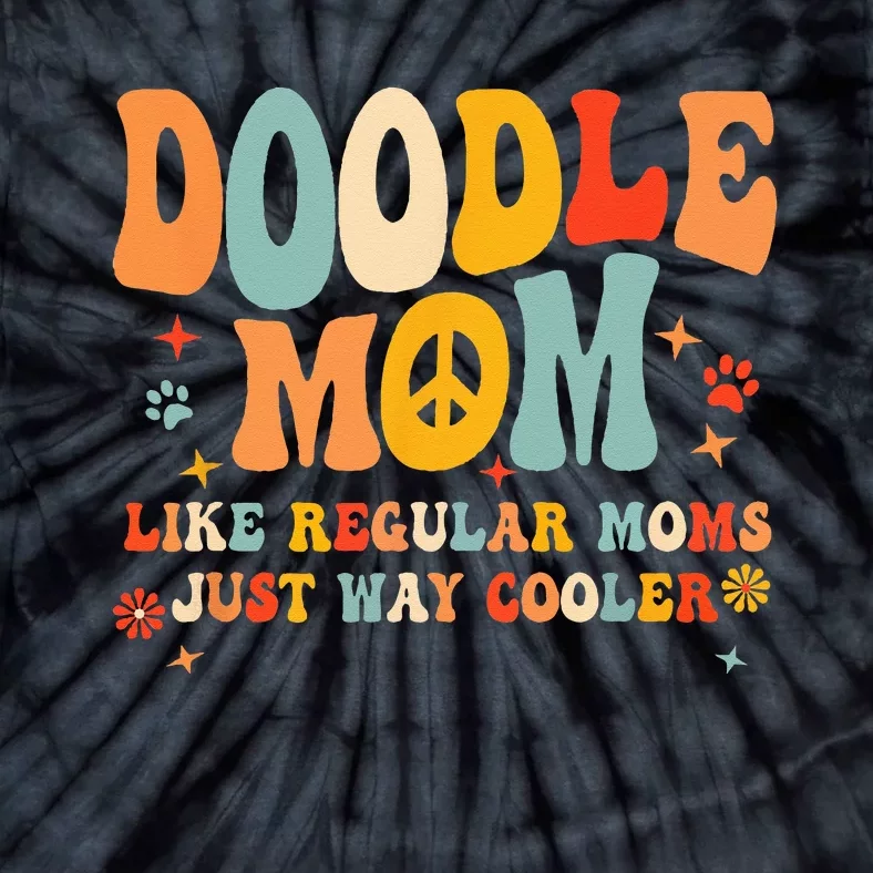 Retro Groovy It's Me The Cool Doodle Mom Gift Tie-Dye T-Shirt