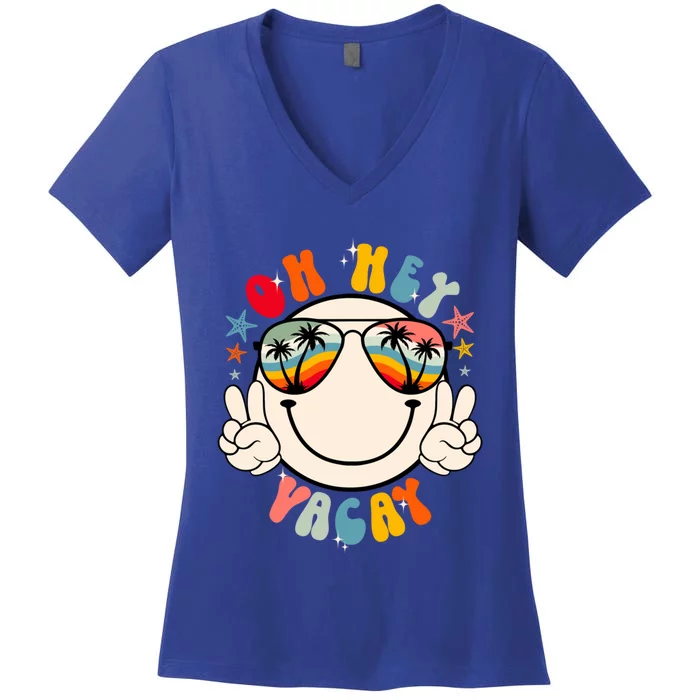 Retro Groovy Oh Hey Vacay Summer Vacation Beach Trip Vibes Gift Women's V-Neck T-Shirt