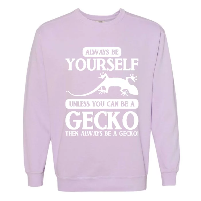 Reptile Gecko Garment-Dyed Sweatshirt