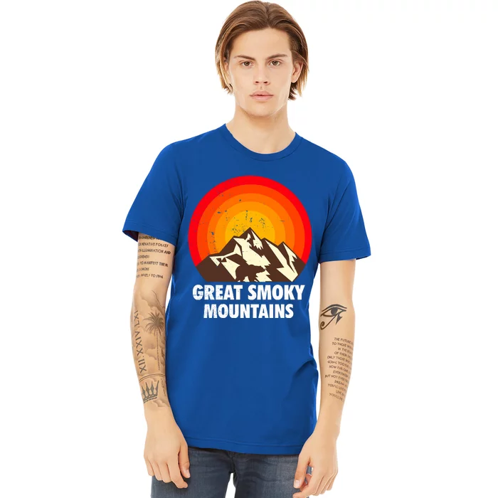 Retro Great Smoky Mountains National Park Bear Vintage Gift Premium T-Shirt