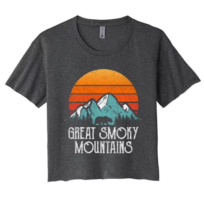 Retro Great Smoky Mountains National Park Bear Vintage Great Gift Women's Crop Top Tee