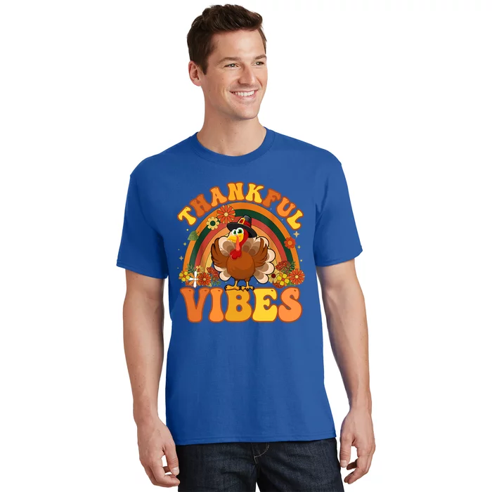 Retro Groovy Thankful Vibes Turkey Fall Thanksgiving Cute Gift T-Shirt