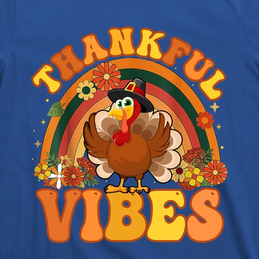 Retro Groovy Thankful Vibes Turkey Fall Thanksgiving Cute Gift T-Shirt