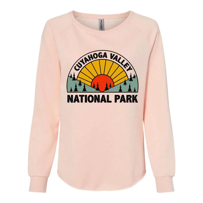 Retro Graphic Travel Lovers Cuyahoga Valley National Park Womens California Wash Sweatshirt