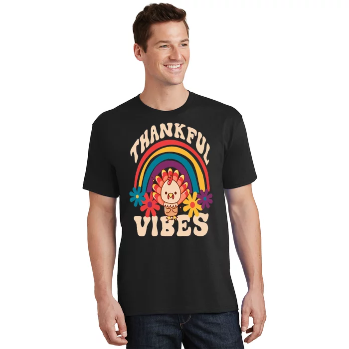 Retro Groovy Thankful Vibes Turkey Fall Funny Thanksgiving T-Shirt