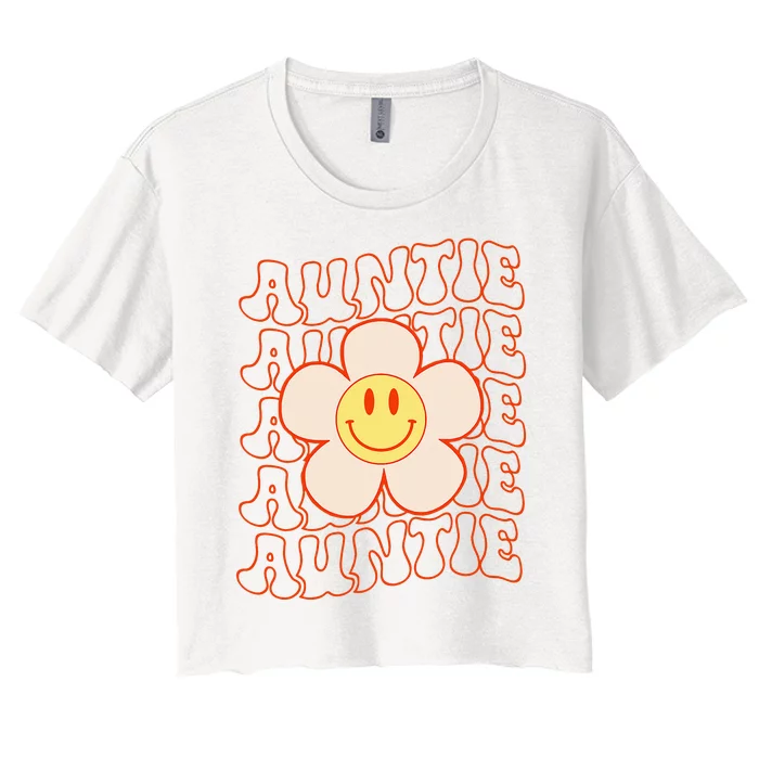 Retro Happy Face Aunt Auntie Groovy Daisy Flower Smile Face Women's Crop Top Tee