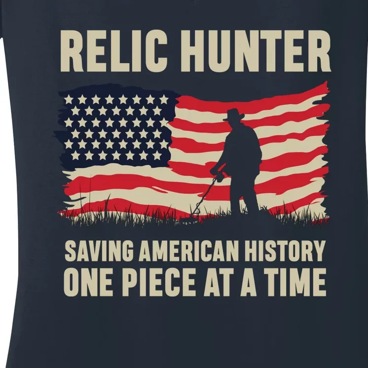 Relic Hunter Metal Detector Treasure Hunting US Flag Women's V-Neck T-Shirt