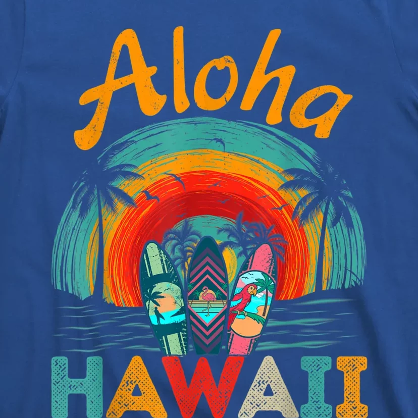 Retro Hawaiian Surfboard Aloha Hawaii Island Surfer Outfits T-Shirt