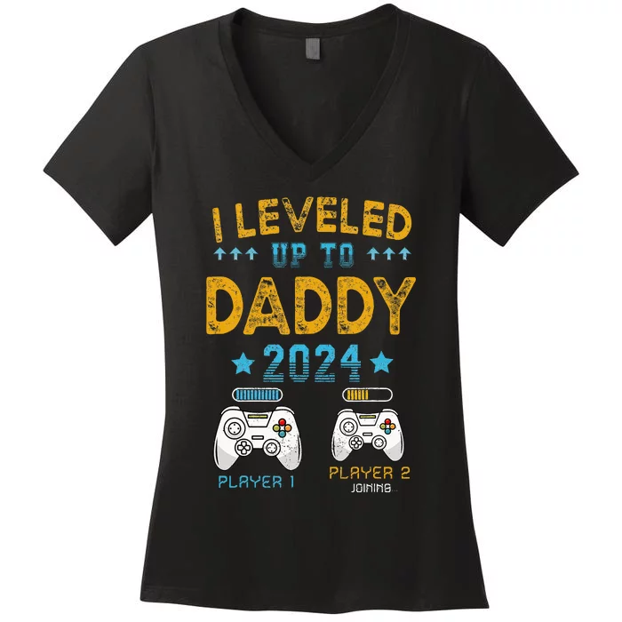 Retro I Leveled Up To Daddy 2024 First Time Dad Women's V-Neck T-Shirt