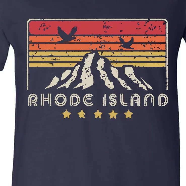 Rhode Island Retro Style Ri Usa V-Neck T-Shirt