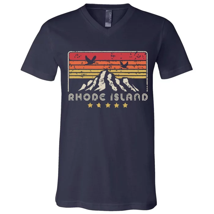 Rhode Island Retro Style Ri Usa V-Neck T-Shirt