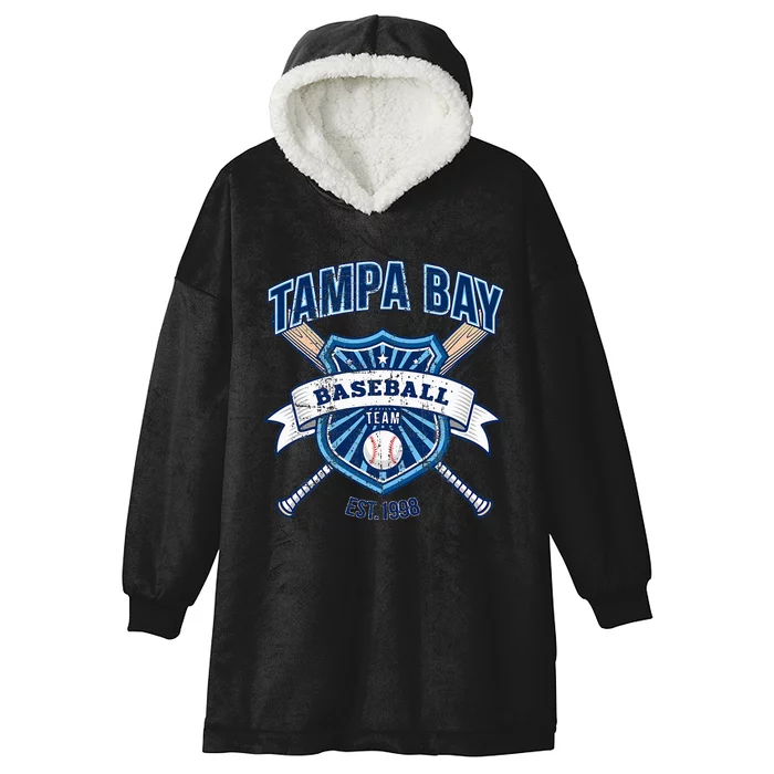 Retro Look Ray Vintage Party Tailgate Sport Hooded Wearable Blanket