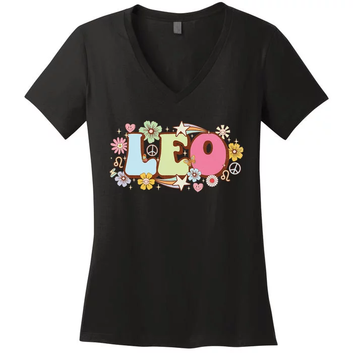 Retro Leo Zodiac Sign astrology July August Birthday Leo Women's V-Neck T-Shirt