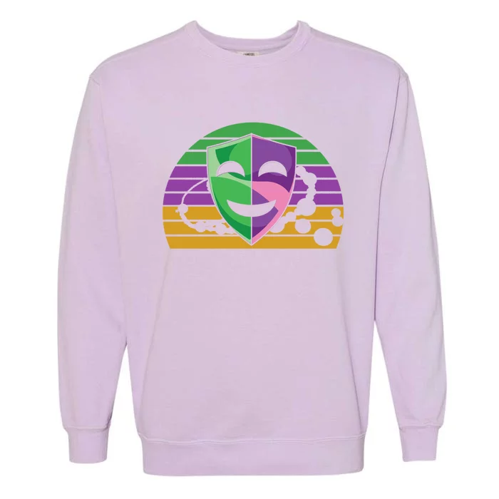 Retro Masquerade Carnival Costume Celebration Mardi Gras Gift Garment-Dyed Sweatshirt