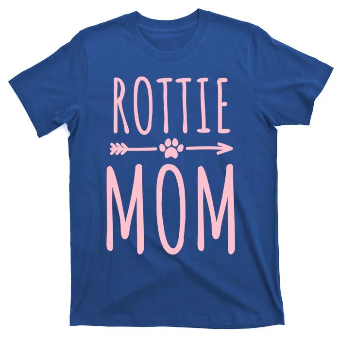 Rottweiler Mom Dog Owner Gift Rottie Mom Gift T-Shirt