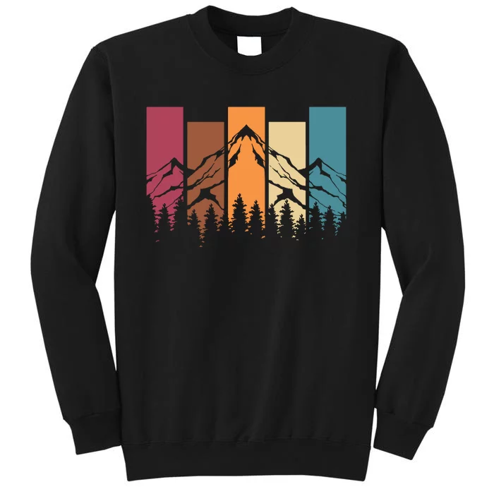 Retro Mountains Hiking Wildlife Outdoors Nature Forest Sweatshirt