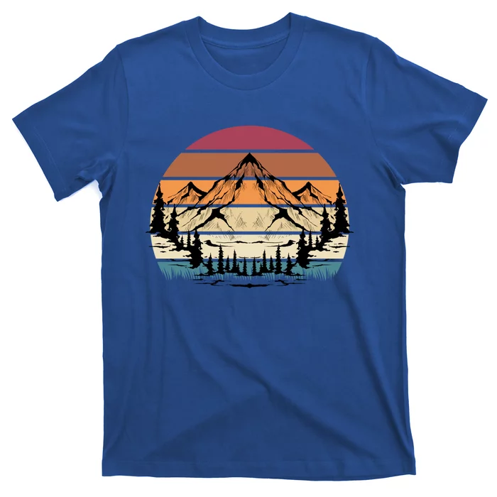 Retro Mountain Hike Hobby Sport Hiker Gift Camping Hiking Gift T-Shirt