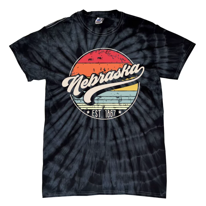 Retro Nebraska Home State Ne Cool 70s Style Sunset Tie-Dye T-Shirt