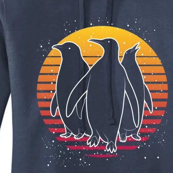 Retro Penguin Gift Women's Pullover Hoodie