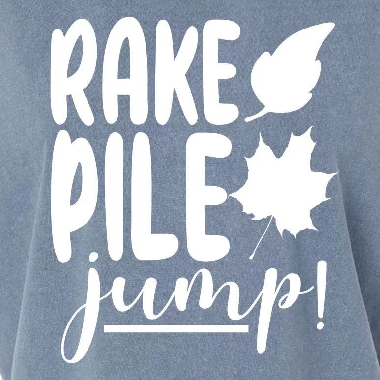 Rake Pile Jump Fall Lover Garment-Dyed Women's Muscle Tee