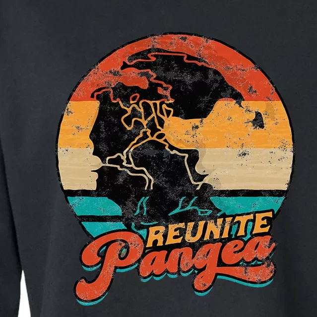 Reunite Pangea Pangea Cropped Pullover Crew