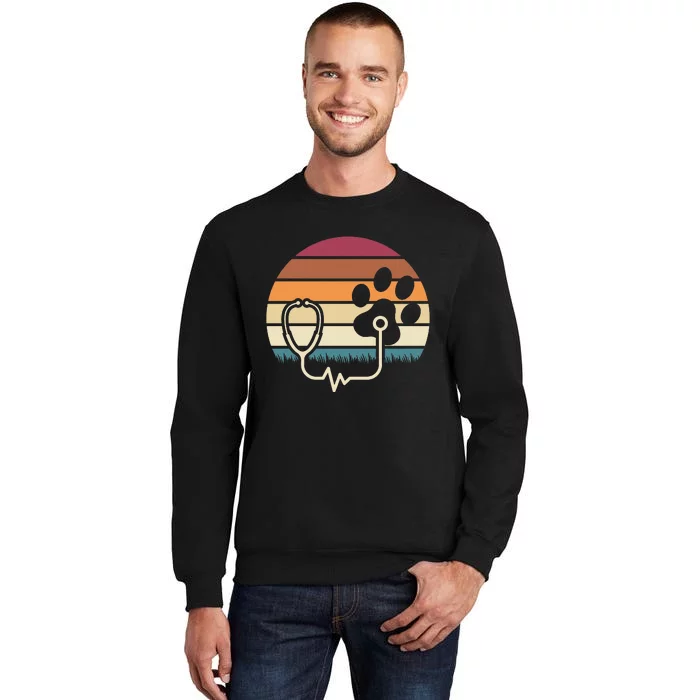 Retro Paw Stethoscope Vet Tech Funny Veterinary Technician Sweatshirt