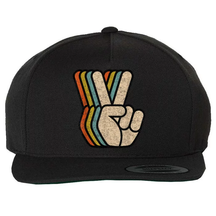 Retro Peace Sign V Fingers Vintage 60s 70s 80s Cool Graphic Wool Snapback Cap