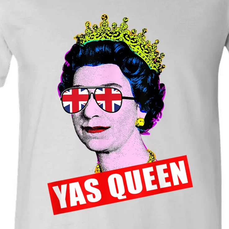 RIP Queen Elizabeth II 1926 2022 V-Neck T-Shirt