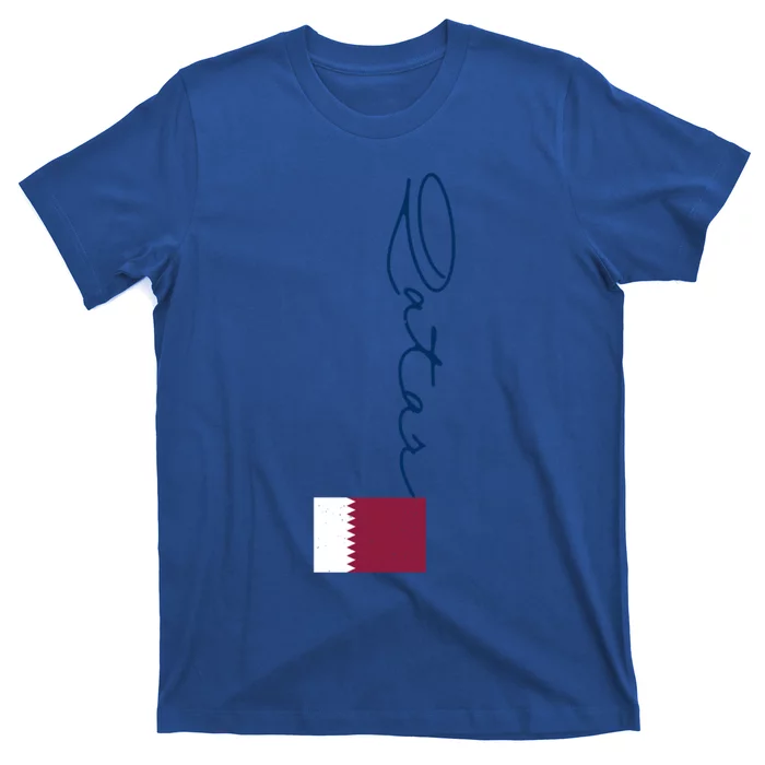 Retro Qatar Patriotic Vintage Pole Flag Gift T-Shirt