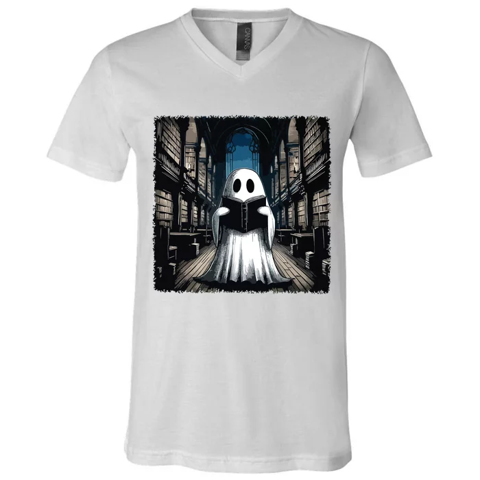 Retro Reading Ghost Library Halloween Librarian Book Lovers V-Neck T-Shirt