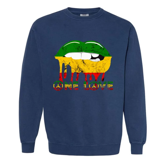 Rasta Reggae Lips Mouth Jamaican Music Kissing One Love Garment-Dyed Sweatshirt