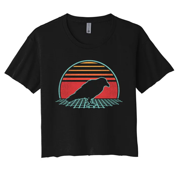 Raven Retro Vintage Crow 80s Style Bird Lover Gift Women's Crop Top Tee