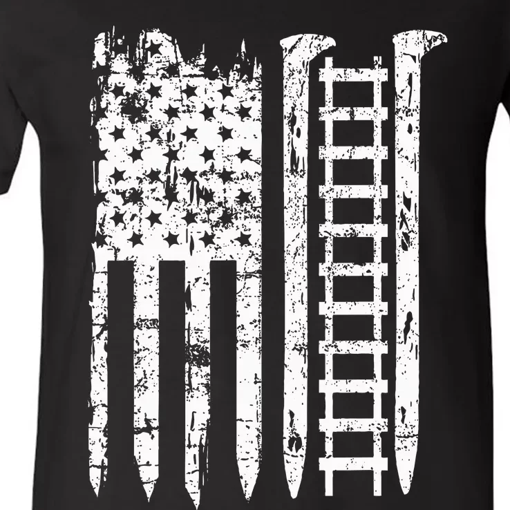 Railroad Spike American Flag Train Gift For Railway Workers V-Neck T-Shirt