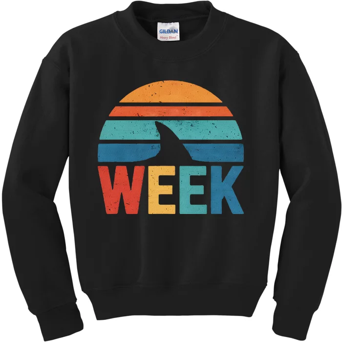 Retro Shark Fin 70s 80s Ocean Animal Lover Design Kids Sweatshirt