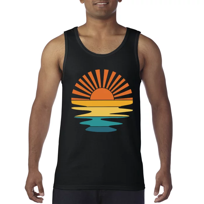 Retro Sunset Rays Wavy Vintage Retro Sunshine Sun Rays Beachy Vibes Retro Summer Tank Top