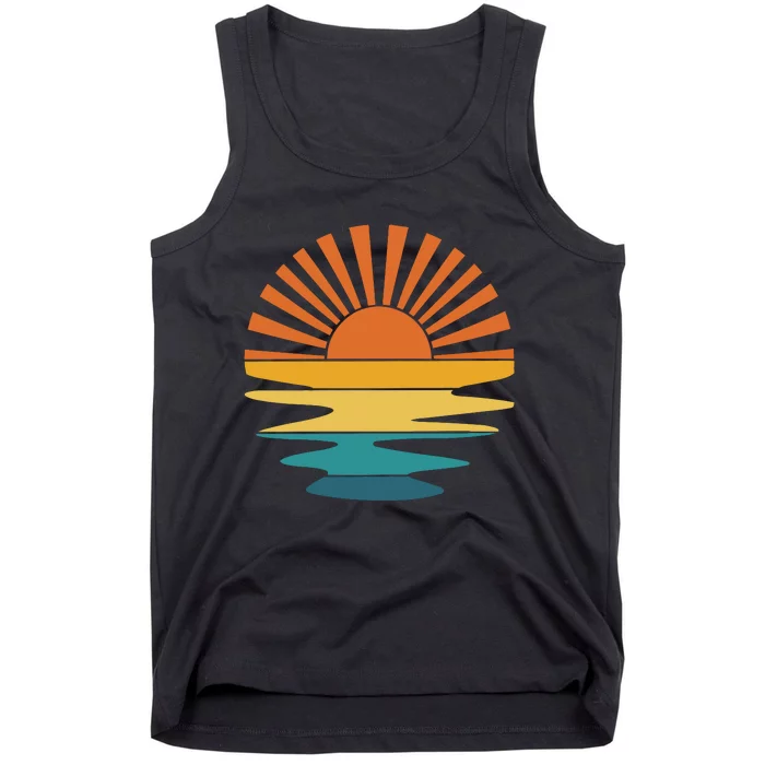 Retro Sunset Rays Wavy Vintage Retro Sunshine Sun Rays Beachy Vibes Retro Summer Tank Top