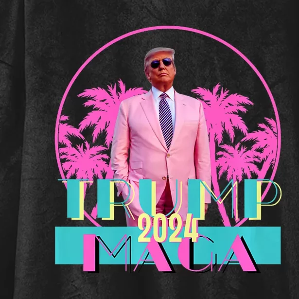 Retro Trump Mania 90s Beach Vibes Vintage Election Hooded Wearable Blanket