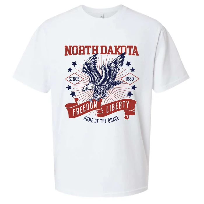 Retro Usa Freedom Eagle 1889 Vintage State North Dakota Sueded Cloud Jersey T-Shirt