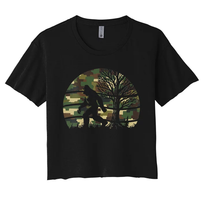 Retro Vintage Bigfoot Camo Fun Women's Crop Top Tee