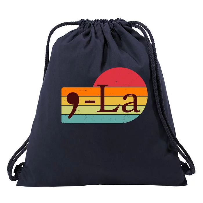 Retro Vintage Comma La Kamala Harris 2024 Drawstring Bag