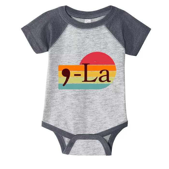 Retro Vintage Comma La Kamala Harris 2024 Infant Baby Jersey Bodysuit