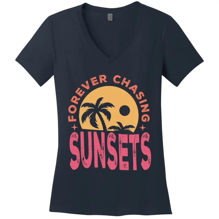 Retro Vintage Forever Chasing Sunsets Summer Vacation Outfit Women's V-Neck T-Shirt