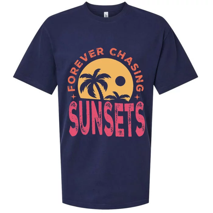 Retro Vintage Forever Chasing Sunsets Summer Vacation Outfit Sueded Cloud Jersey T-Shirt