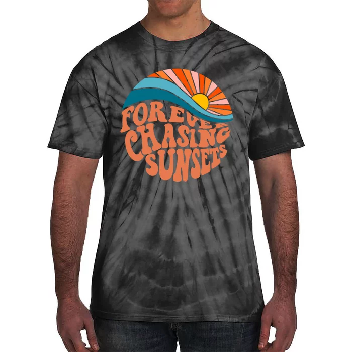 Retro Vintage Forever Chasing Sunsets Aesthetic Tie-Dye T-Shirt