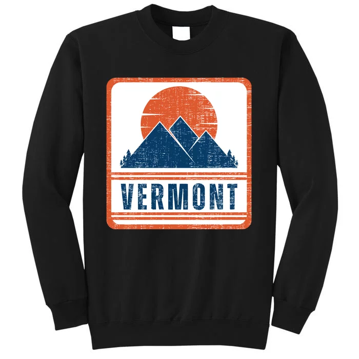 Retro Vintage Vermont USA Mountain Gift For Men Sweatshirt