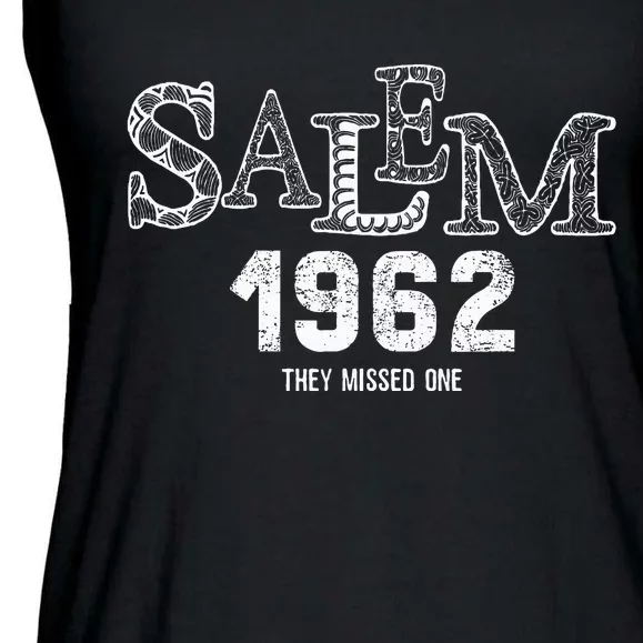 salem 1692 they missed one Ladies Essential Flowy Tank