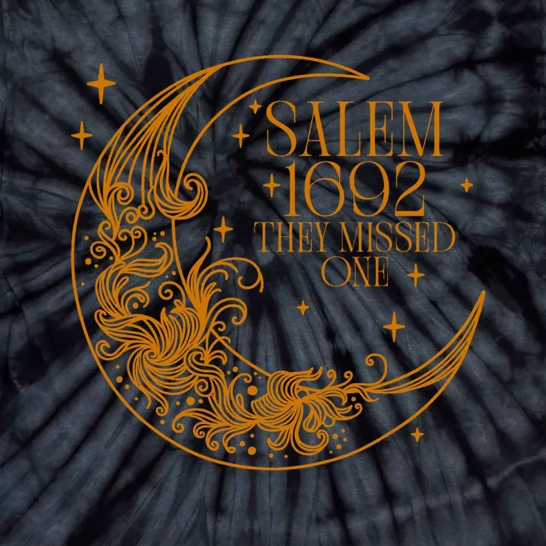 Salem 1692 They Missed One Salem Witch Halloween Costume Tie-Dye T-Shirt