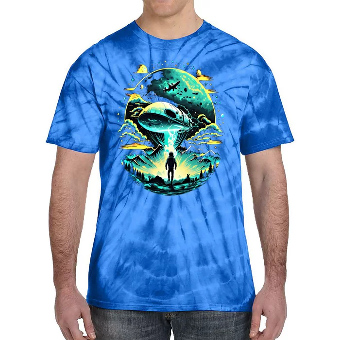 Space Astronaut Alien Abduction Astronomy Extraterrestrial Gift Tie-Dye T-Shirt