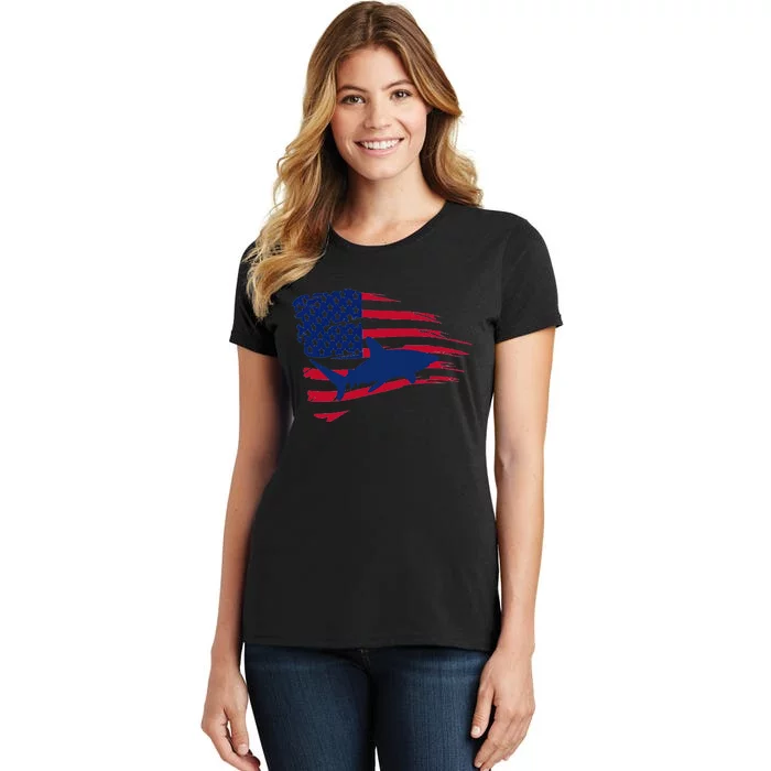 Shark American Flag Saltwater Fishing Deep Sea Fish Trip USA Women's T-Shirt